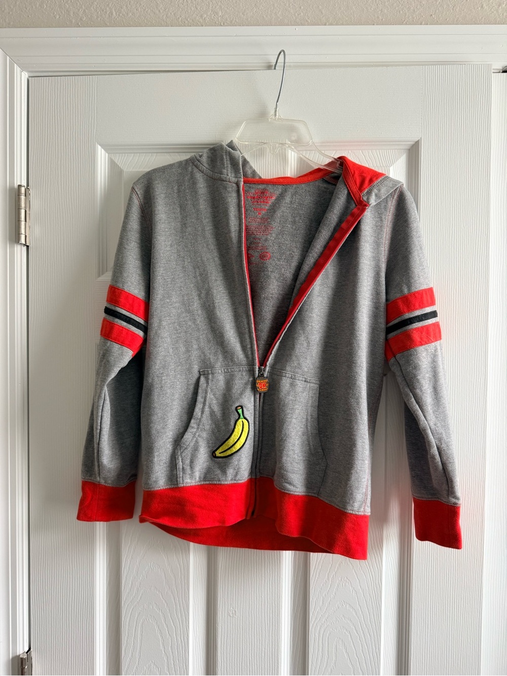 Universal Studios Nintendo World Donkey Kong zip up